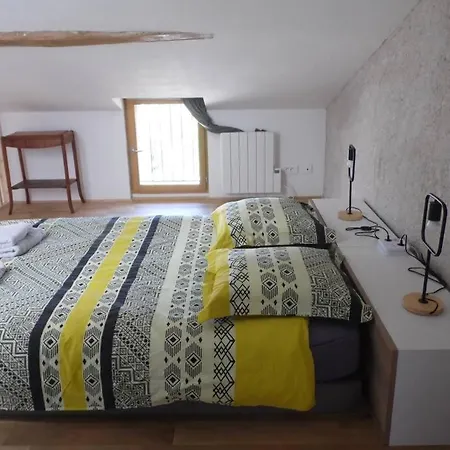 Maisonnette Climatisee Avec Parking Prive *