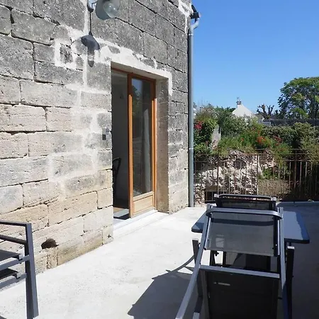 Maisonnette Climatisee Avec Parking Prive *