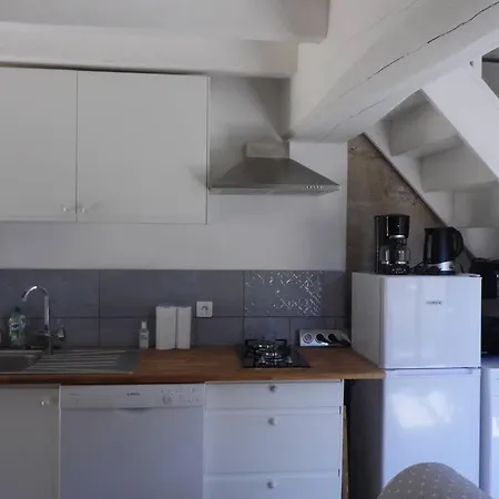 Maisonnette Climatisee Avec Parking Prive Doue-en-Anjou