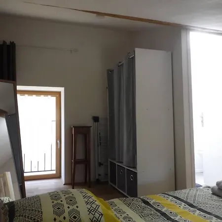 Maisonnette Climatisee Avec Parking Prive Semesterbostad