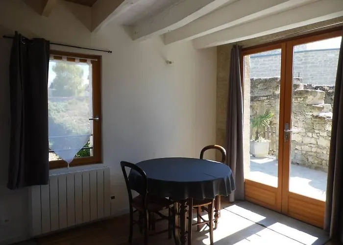 Maisonnette Climatisee Avec Parking Prive Vakantiehuis